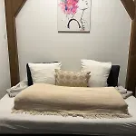 Honor-house Apartment *