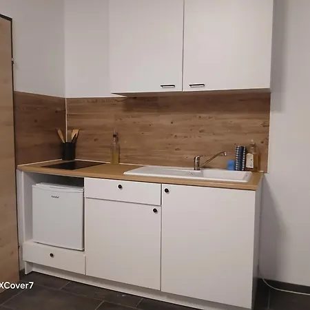 Honor-house Lejlighed *