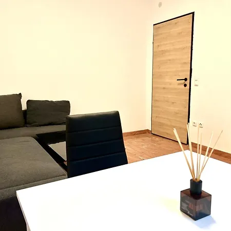 Honor-house Linz